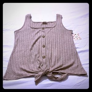 Free Kisses Ladies Top Tie front Button Down